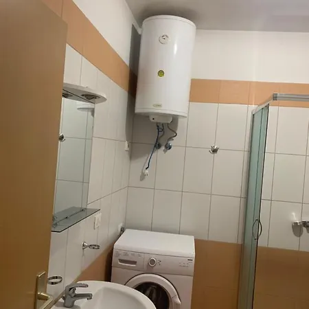 아파트 Kokomani Durrës
